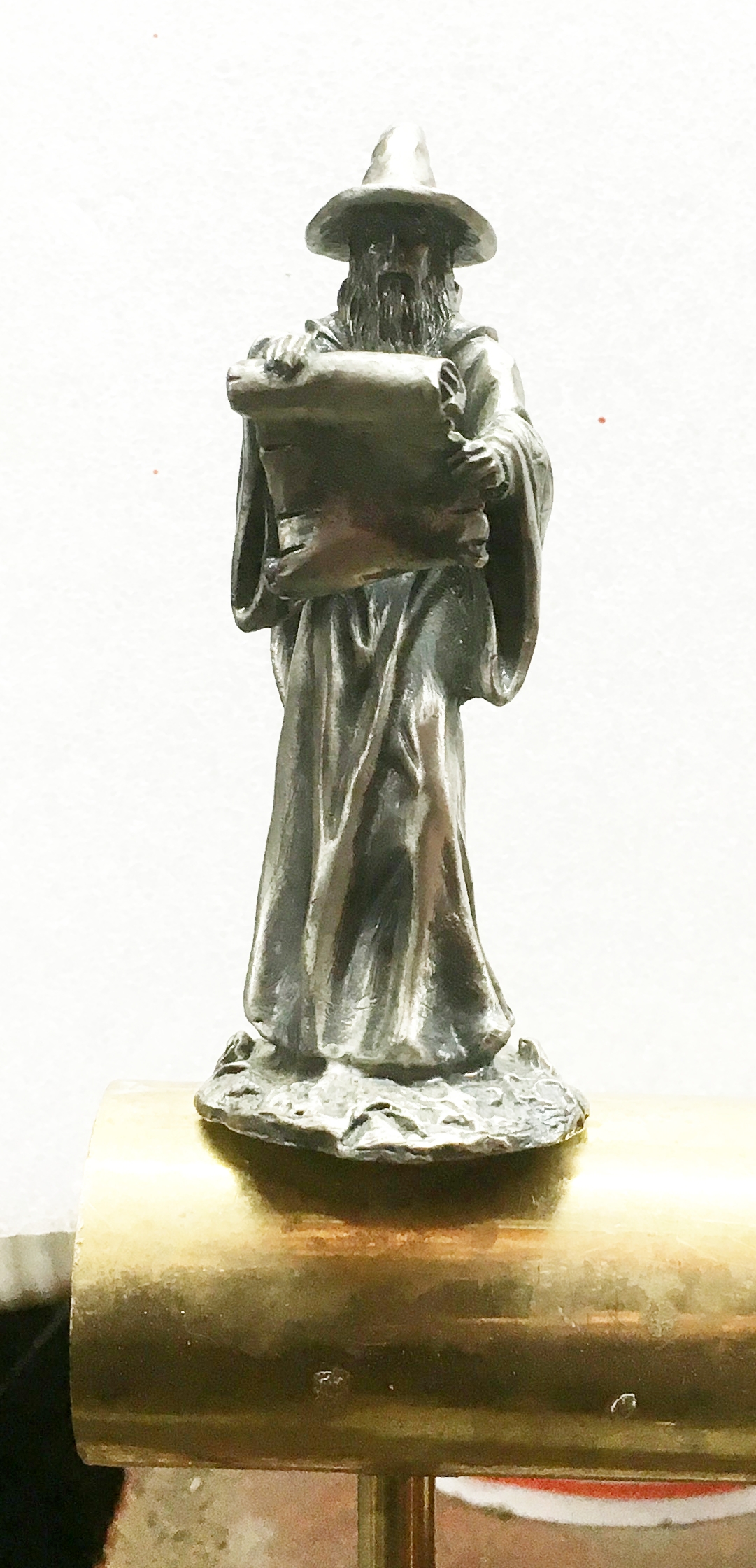 (image for) Gandalf Tiller Pin